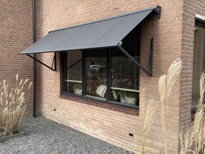 Uitvalscherm Grijs Teun Snoek Zonweringen