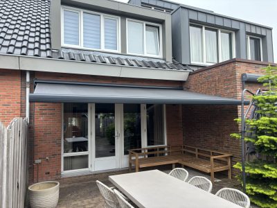 Ibiza plus Lichtgrijs Teun Snoek Zonweringen