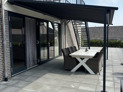 Pergola scherm Teun Snoek Zonweringen