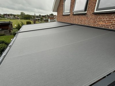 Serrano Donkergrijs veranda Teun Snoek Zonweringen