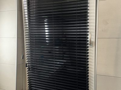 Jaloezie ingespannen Teun Snoek Zonweringen